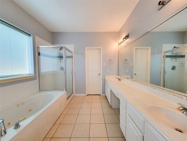 Building Photo - 6410 Coley Park