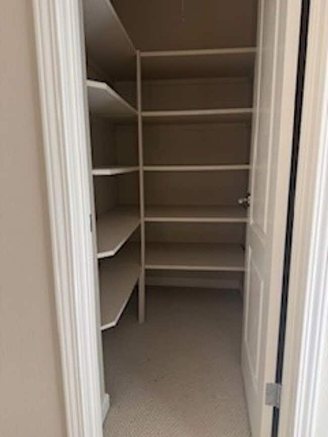 Building Photo - Beautiful Los Gatos Condo, Excellent Schools, 2 Bedroom 1.5 Bath.  Patio and a private one car ga...