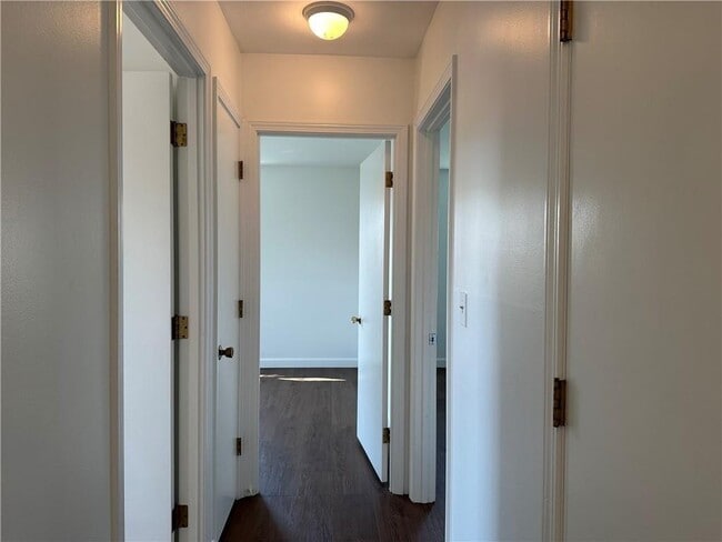 Building Photo - 11 Pocono Rd