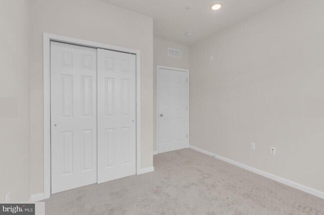 Building Photo - 1 Culvert Dr