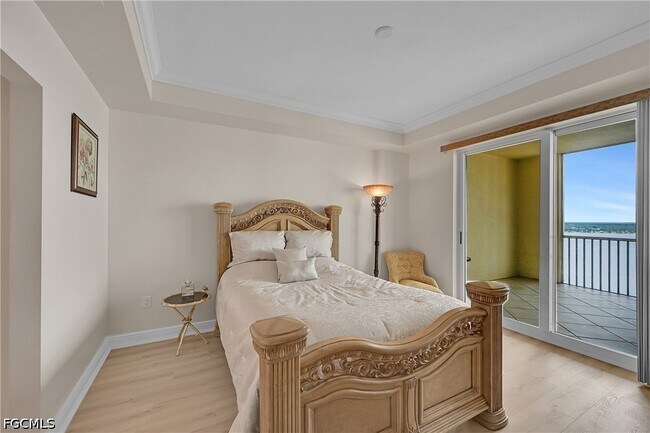 Building Photo - 2743 First St