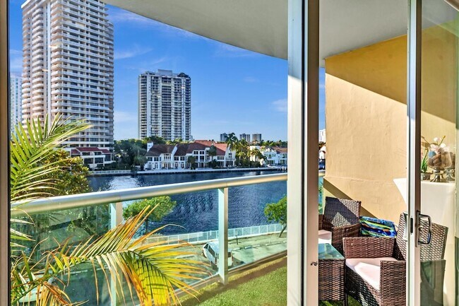 Building Photo - 19390 Collins Ave