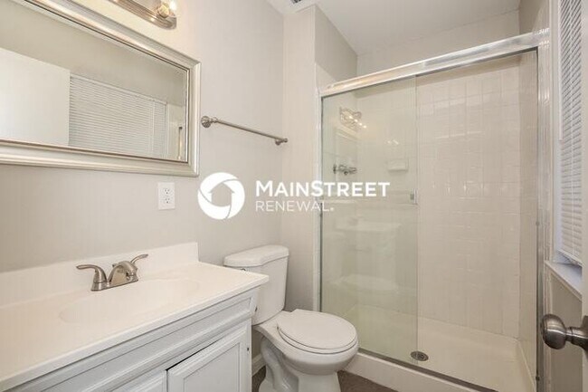 Building Photo - 3 Bedroom Pet-Friendly Home in LAS VEGAS, NV with Main Street Renewal
