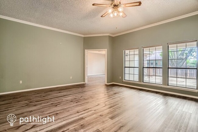 Building Photo - 4948 Wolf Creek Trail, Flower Mound, TX, 7...