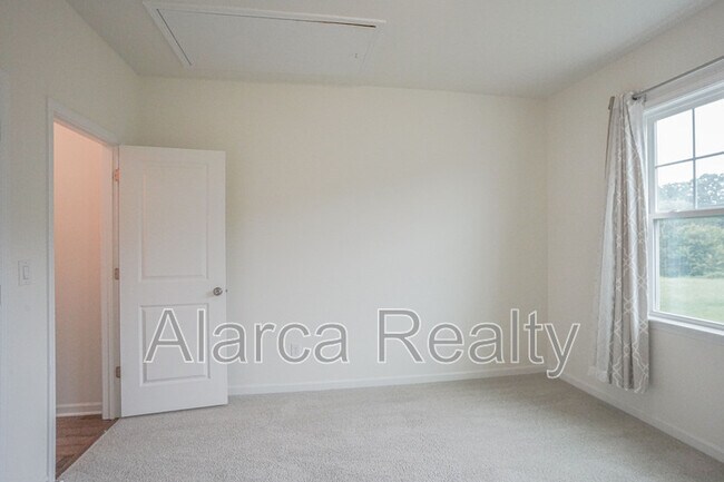 Building Photo - 12824 Hindcross Dr