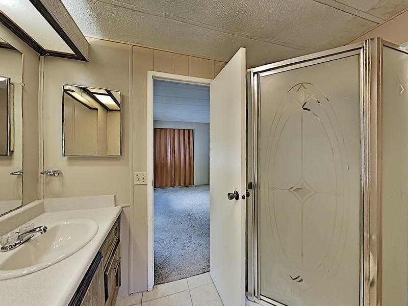 Building Photo - 532 W Plantation Blvd