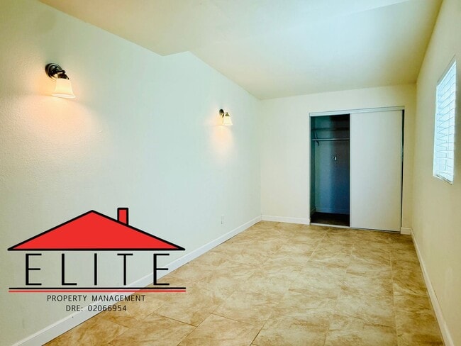 Building Photo - 332AL