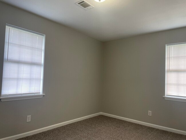 Building Photo - 4474 Fulcher Rd
