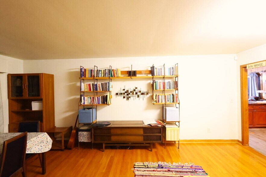 Building Photo - 1230 Fork Creek Trl