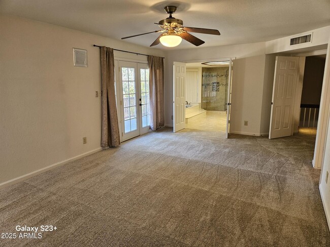 Building Photo - 2344 W Lobo Ave