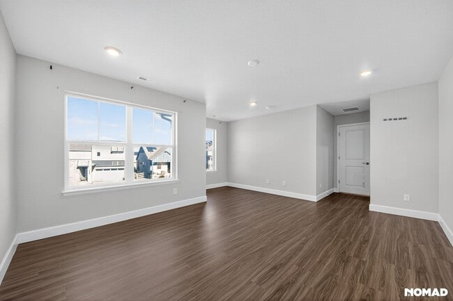 Building Photo - 9822 Rosalee Peak St