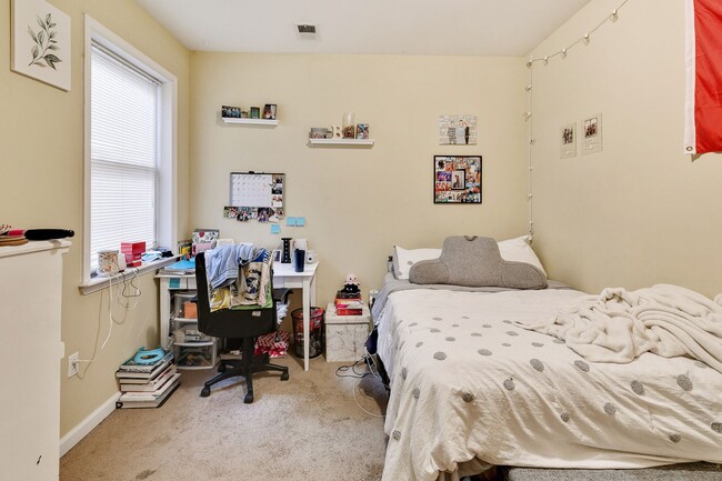 Primary Photo - 1816 N 17th St