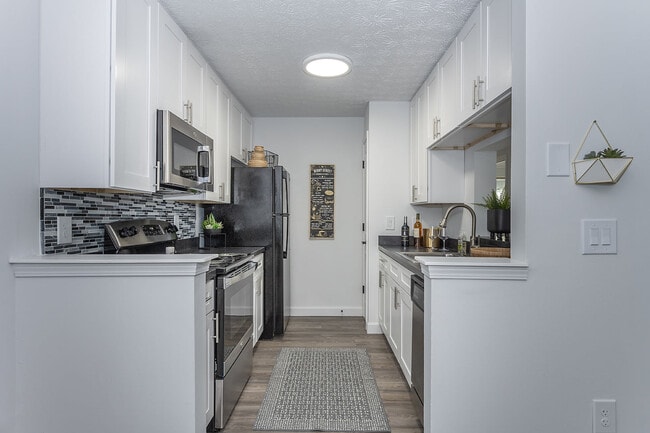 Interior Photo - Galbraith Pointe Apartments and Townhomes