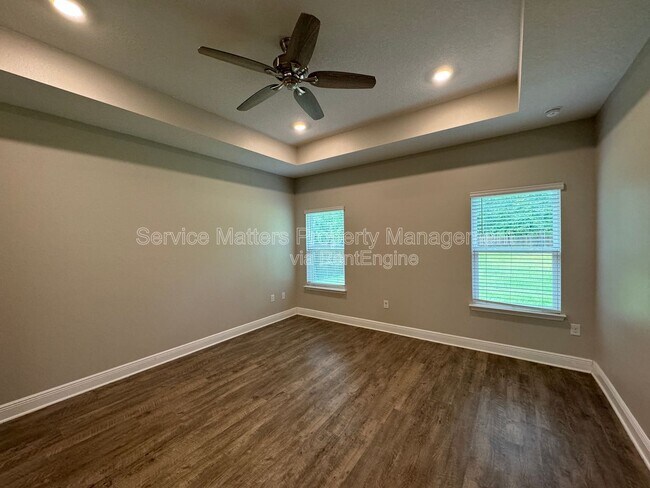 Building Photo - 7982 Silver Maple Dr