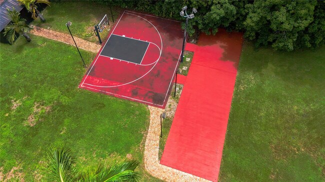 Building Photo - 14701 SW 63rd St