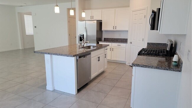 Building Photo - 5476 Verbena Lime Ln