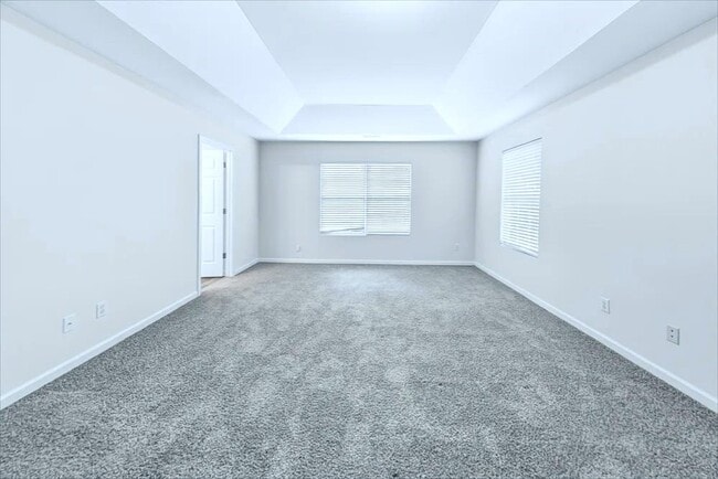 Building Photo - 15 McKinley Ln