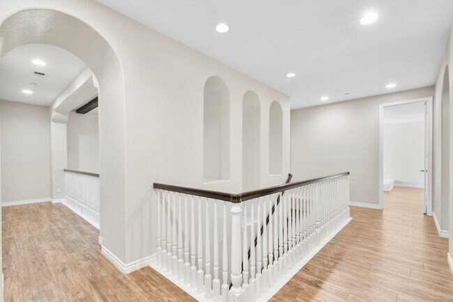 Building Photo - 2957 Ranch Gate Rd