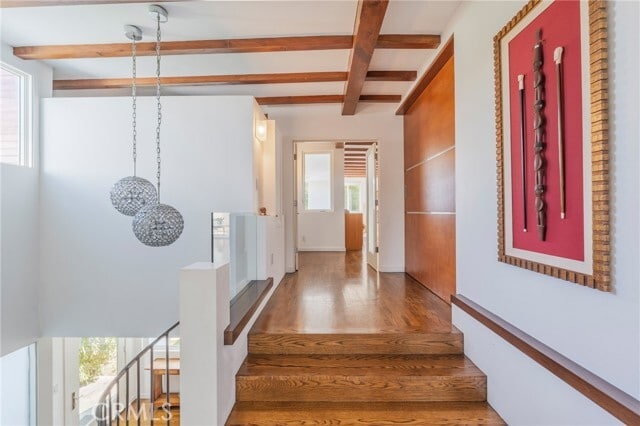 Building Photo - 2404 Laurel Ave