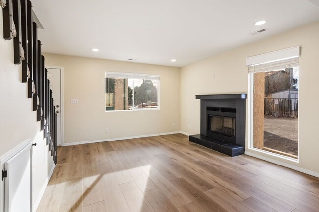 Building Photo - 2376 Washo Cir