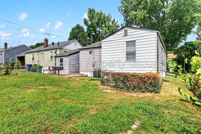 Building Photo - 5344 Colton Dr
