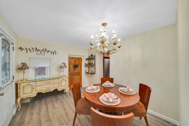 Building Photo - 10 Siracusa Blvd