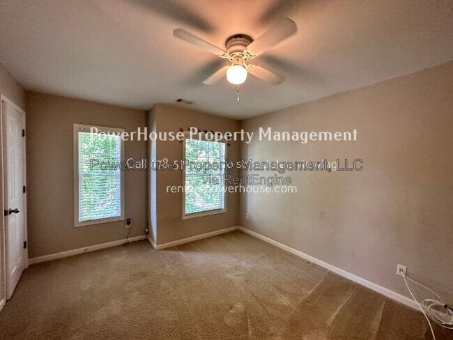 Building Photo - 5530 Crestwick Wy