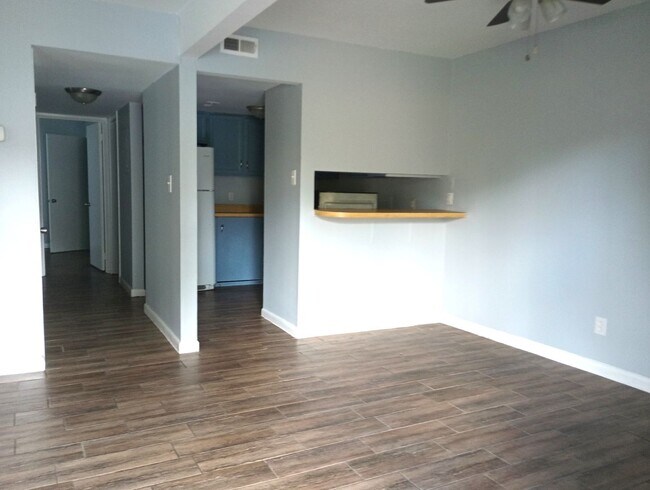 Building Photo - Glen Park Circle Apartments