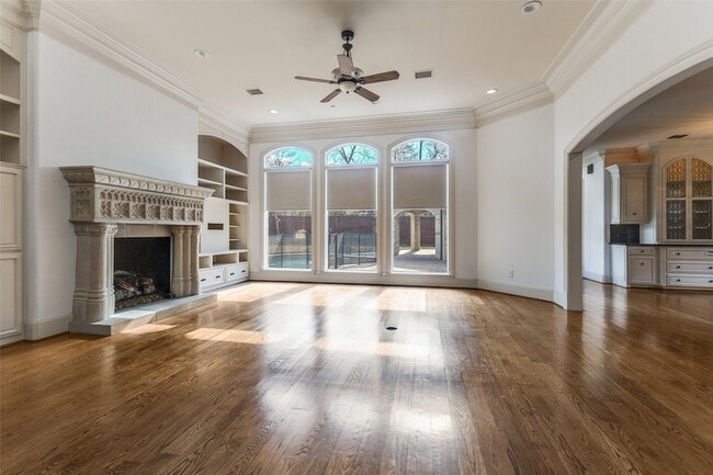 Building Photo - 6416 Dykes Way