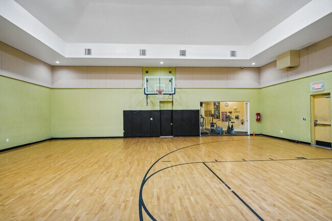 Building Photo - 4207 S Dale Mabry Hwy