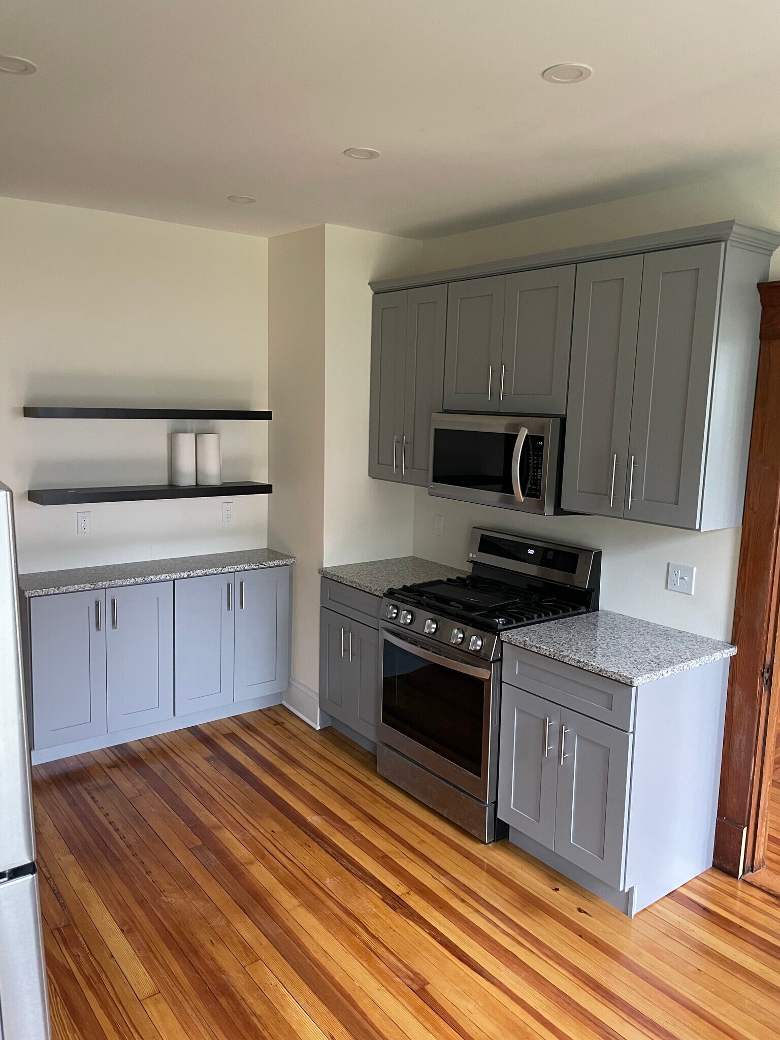 Building Photo - 24 Winthrop Ter