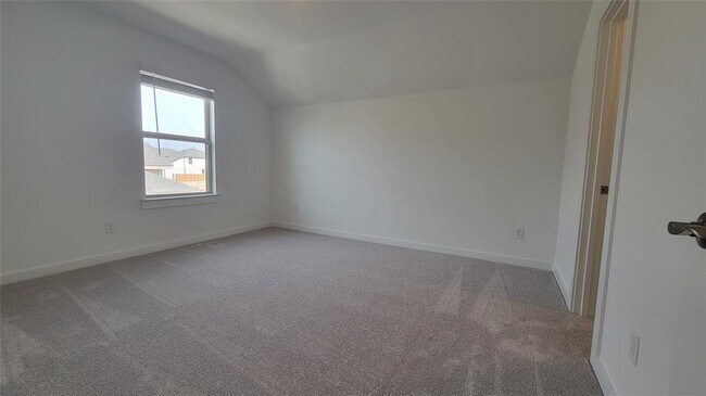 Building Photo - 440 Bristlecone Bend