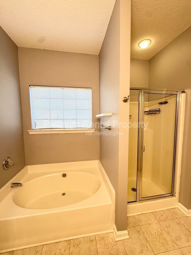 Building Photo - 231 Beckenham Ln