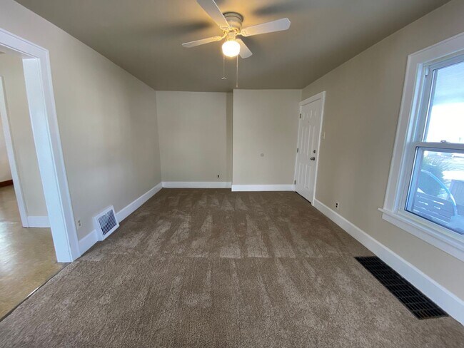 Building Photo - 2612 Leland Ave