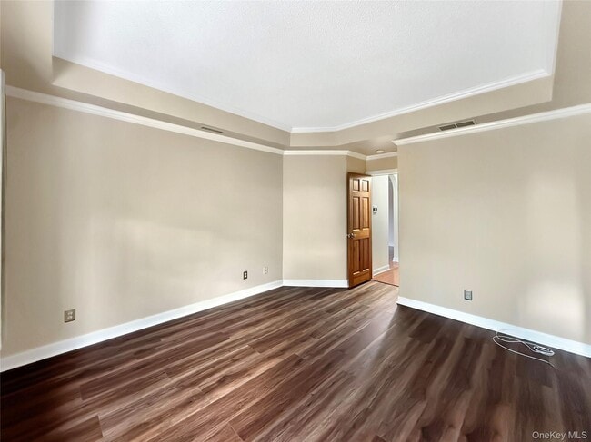 Building Photo - 70 High Point Cir