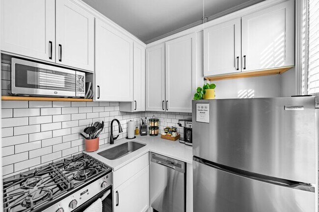 Building Photo - 101 Union Ave