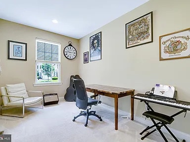 Building Photo - A stunning end-unit carriage home with an ...