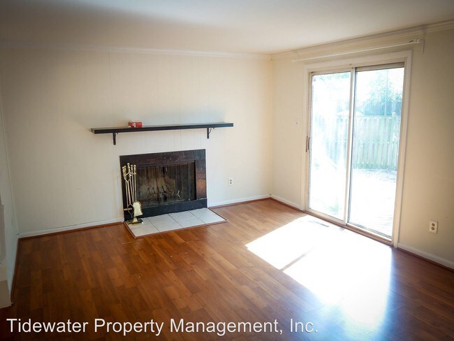 Building Photo - 280 E Chalet Cir