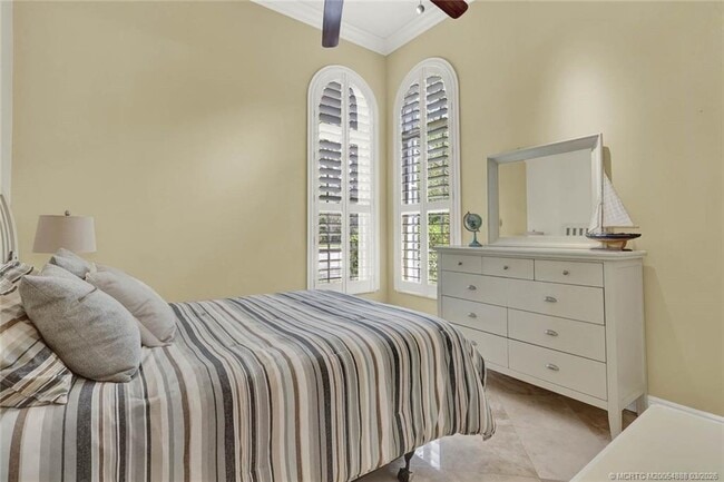 Building Photo - 2434 SW Island Creek Trail