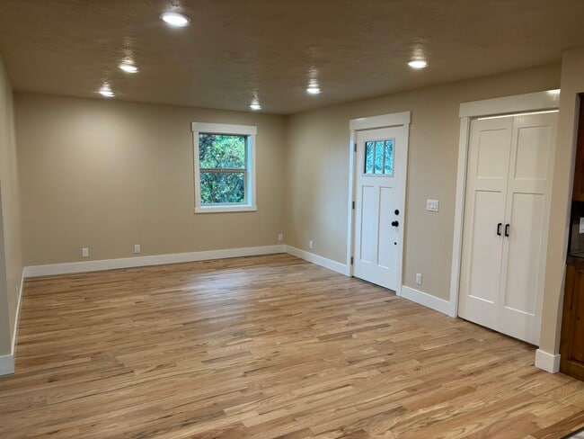 Building Photo - 2220 S 4000 W