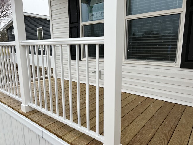 Building Photo - 2 Sycamore