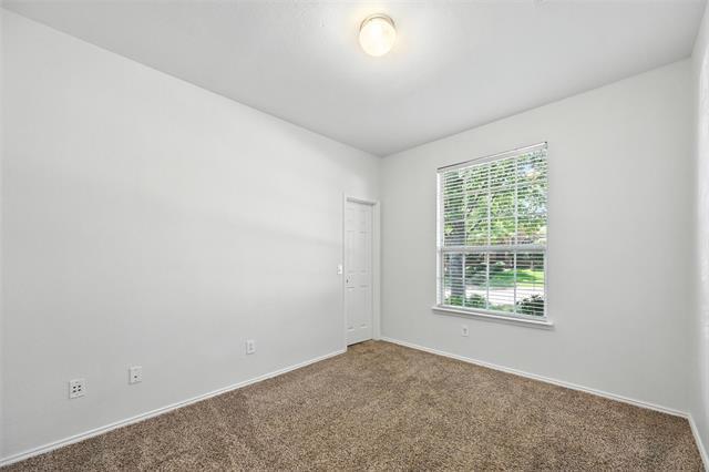 Building Photo - 1006 Redwood Trail