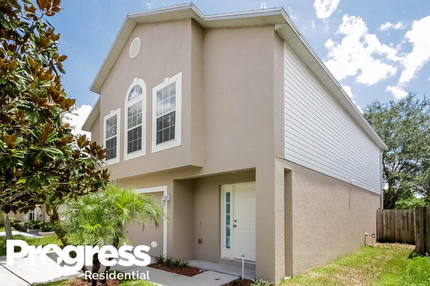 Building Photo - 13518 Padron Ct