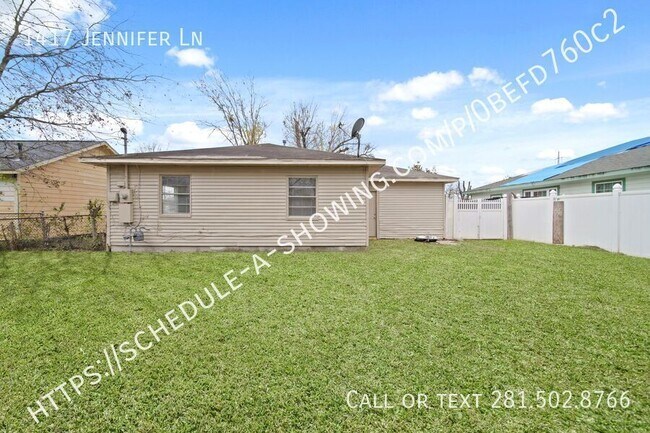 Building Photo - 1417 Jennifer Ln