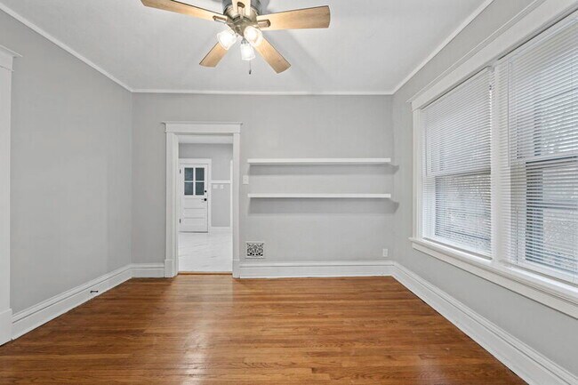 Building Photo - 1514-1518-1518 McCausland Ave