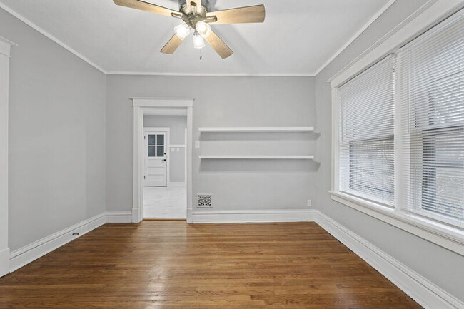 Building Photo - 1514-1518 McCausland Ave