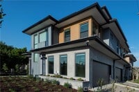 Building Photo - 5922 Encinita Ave