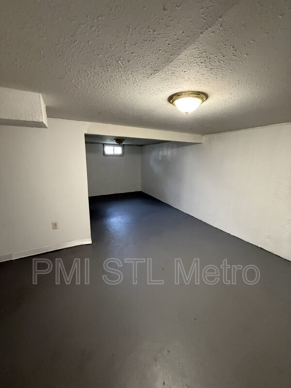Building Photo - 1209 Kilgore Dr