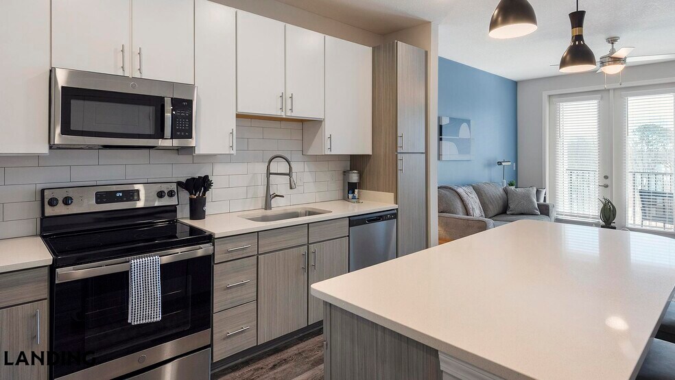 Building Photo - 5340 Periwinkle Hl Ave