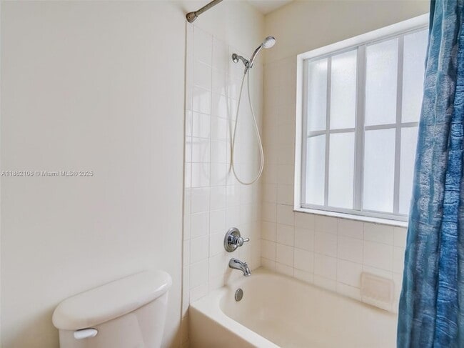 Building Photo - 14028 SW 274th Terrace